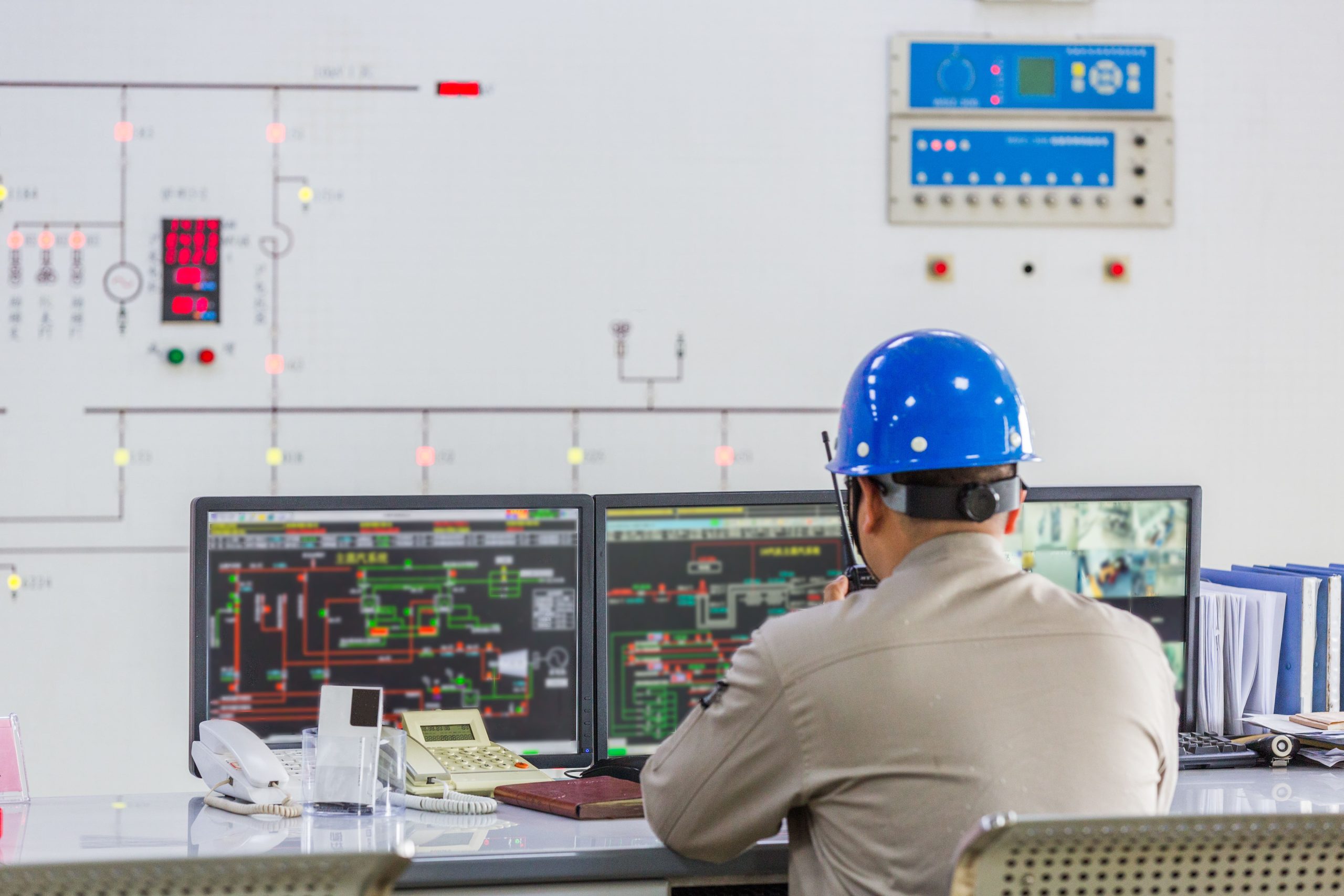 Workers Control Room